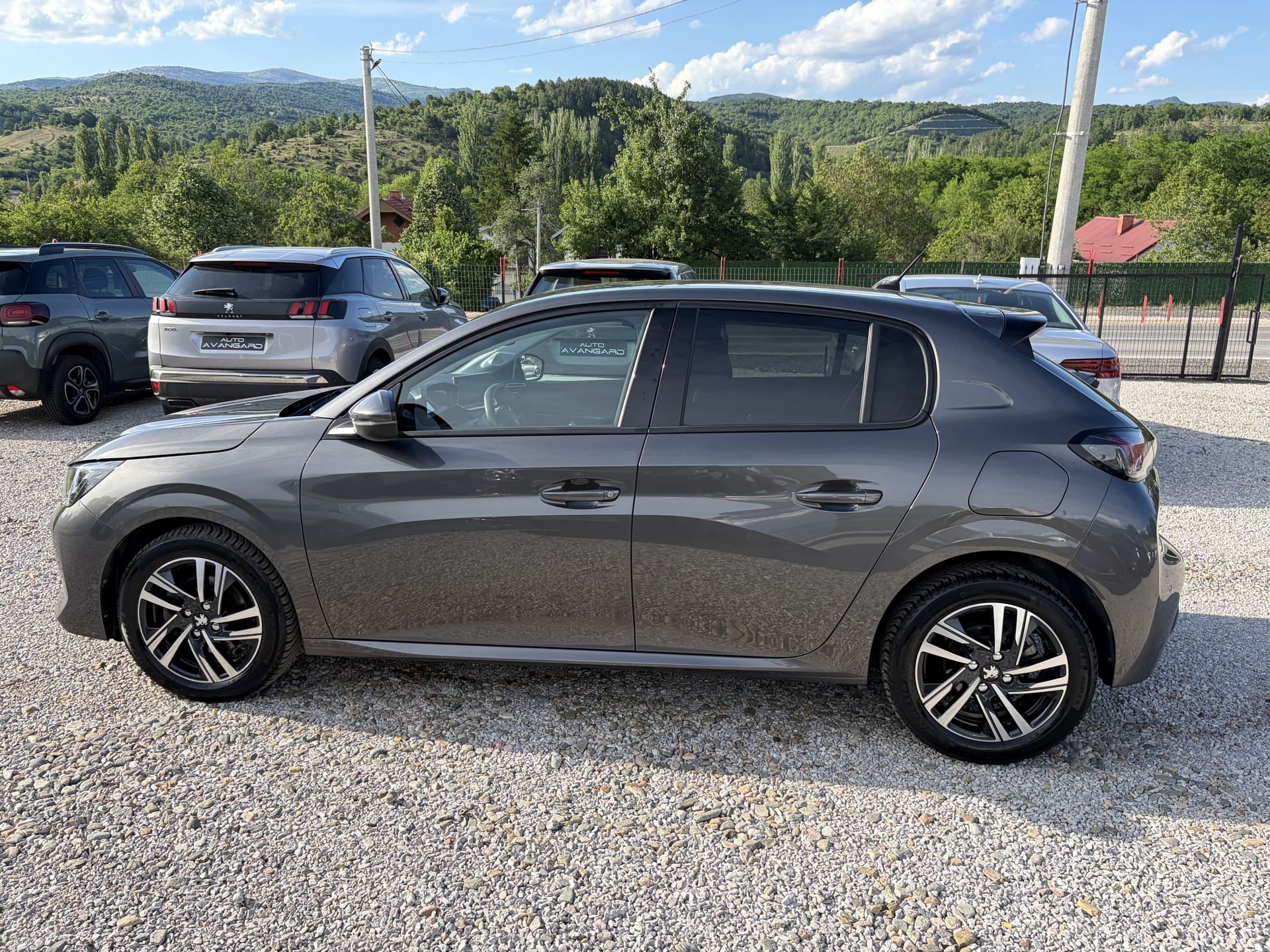 PEUGEOT 208 FACELIFT 1.5 BLUEHDI 100KS 2021g ALLURE